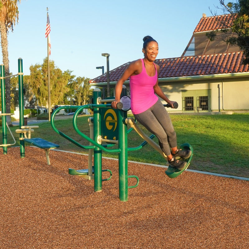 4-Person Pendulum, Abs & Dip Station – Versatile Outdoor Core and Upper Body Training