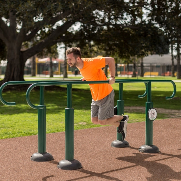 Parallel Bars – Outdoor Strength and Balance Trainer